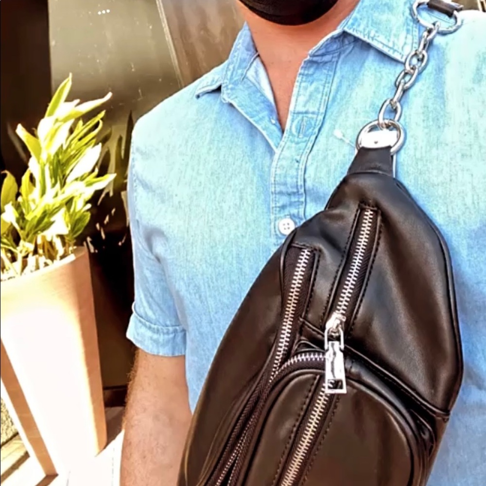 NEW Unisex Fanny Pack / Shoulder Bag